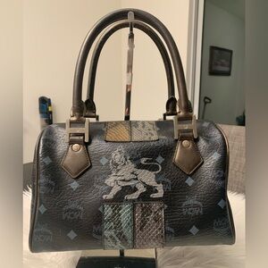 Mcm Lion Black Leather Satchel Handbag